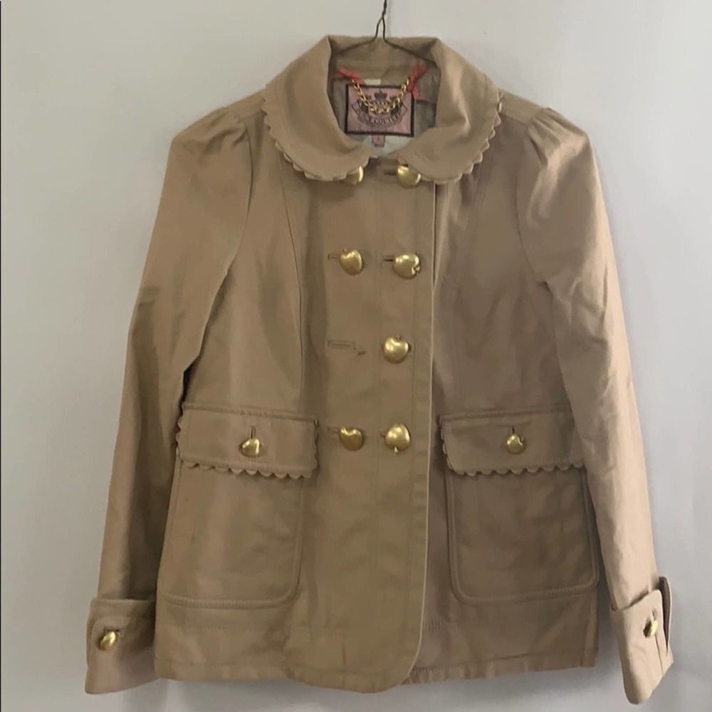 JUICY COUTURE APPLE BUTTON TAN COAT SIZE S